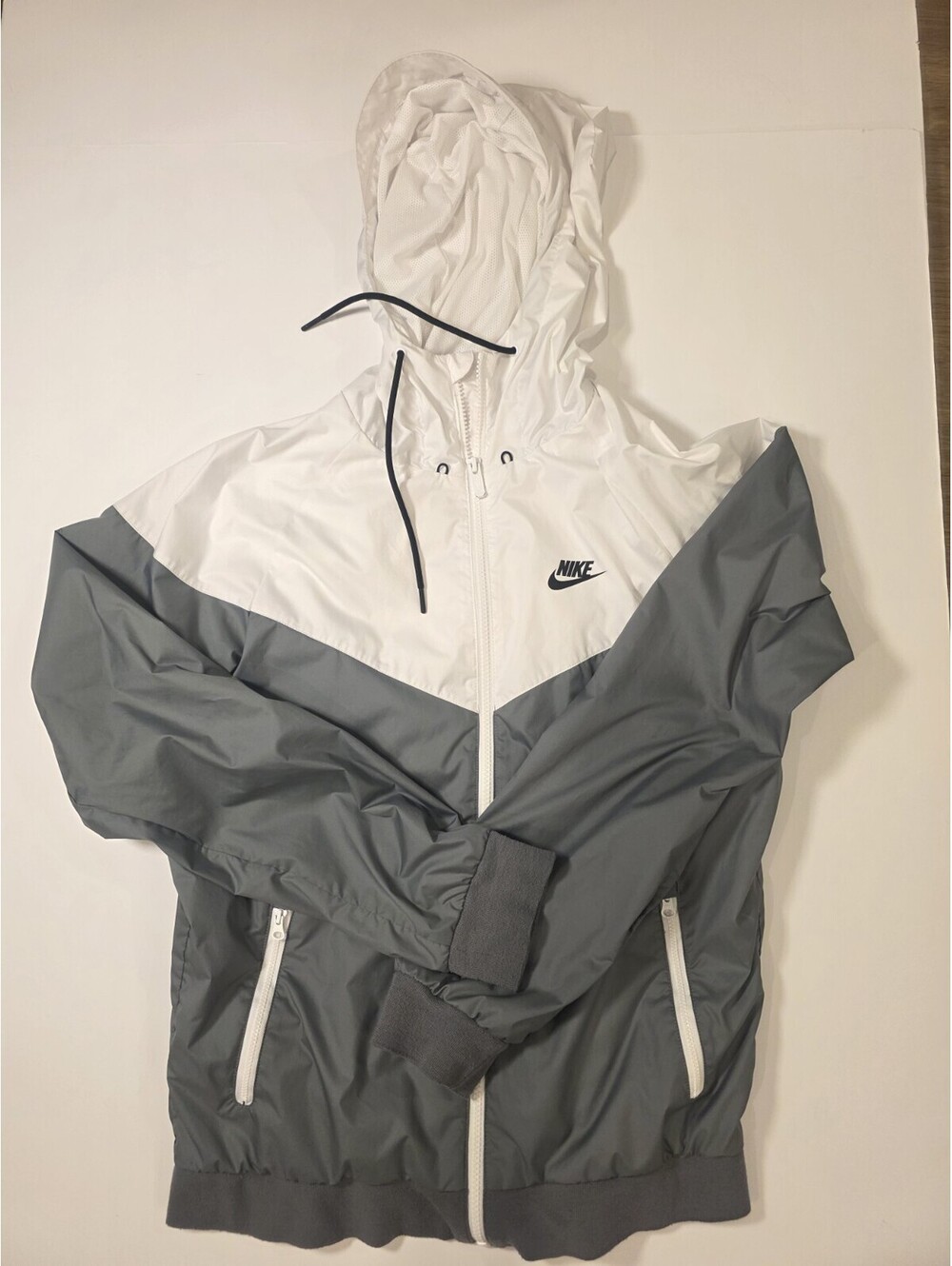 Nike Sportswear Windrunner Full-Zip Jacket White & Grey - Size Small
